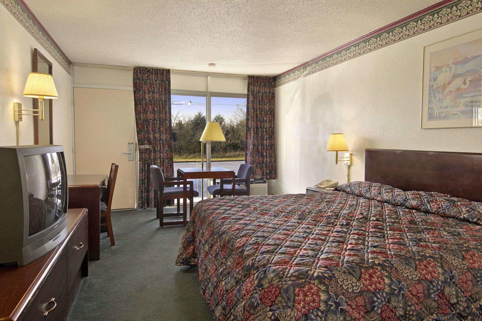 Budget Host Inn Lebanon Habitación foto